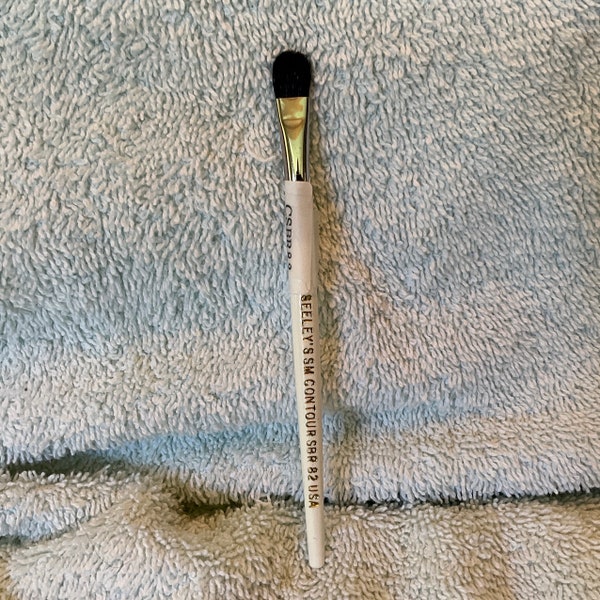 Seeley’s Small Contour Brush