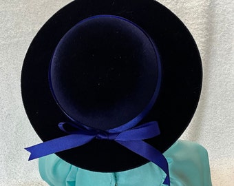 Tallina’s Velvet Hat