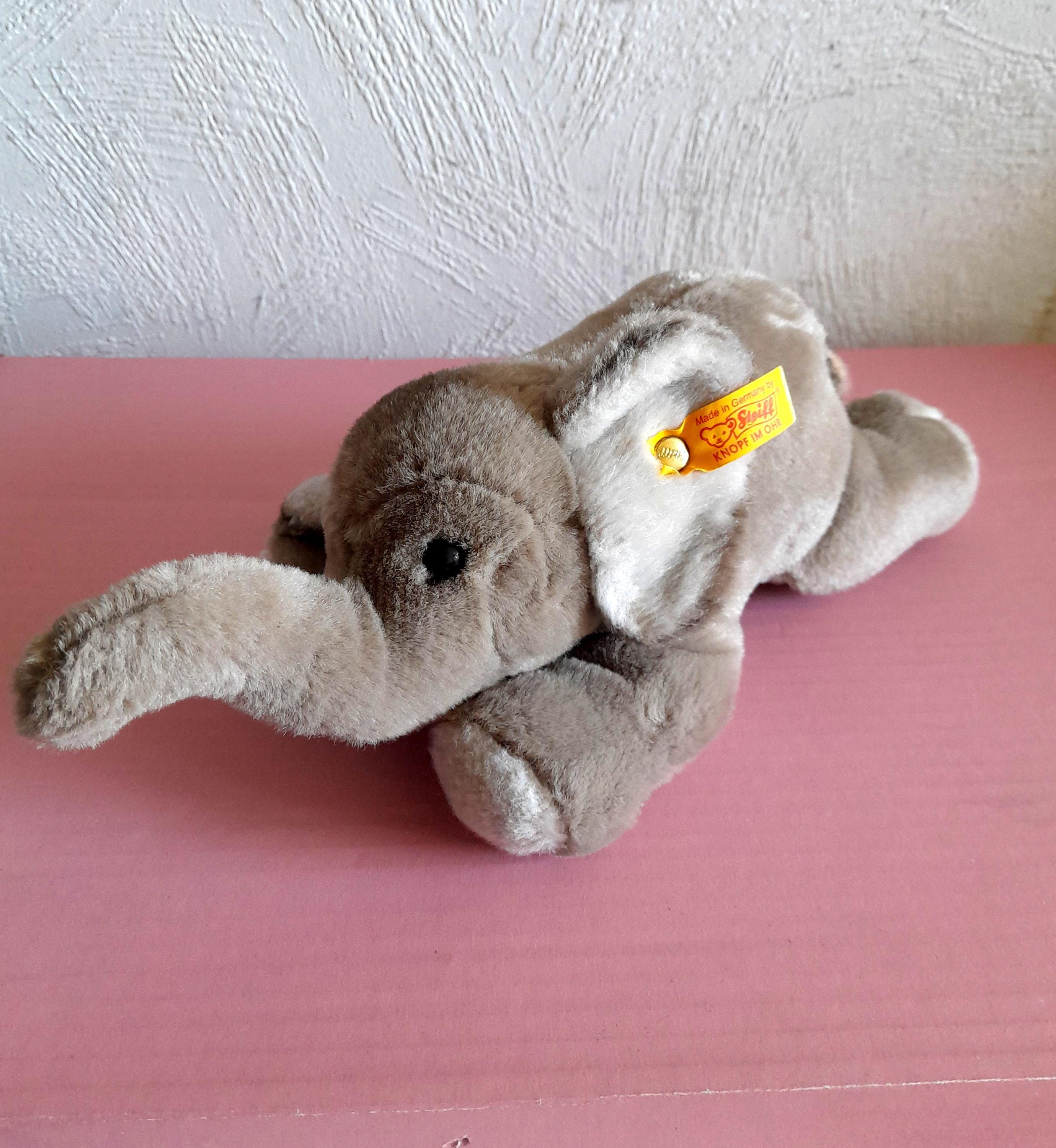 シュタイフ牛のぬいぐるみ 103407ドイツ製 KNOPF IM OHRタグ付き Knopf im ohr - Etsy 日本