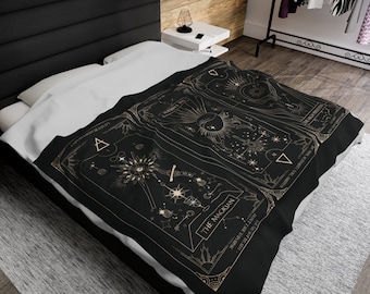 Custom Tarot Reading Velveteen Plush Blanket, Personalized Witchy Throw Blanket, Pagan Occult Home Décor, Cozy Tarot Card Blanket