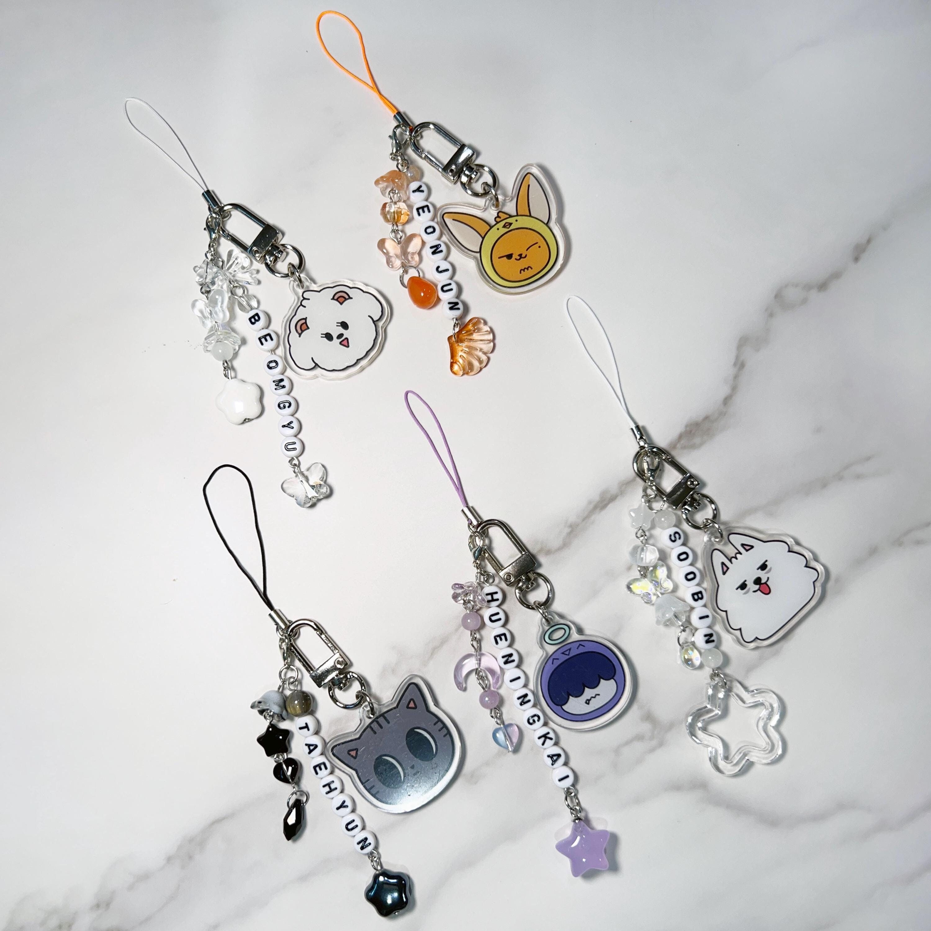 PPULBATU Bias Beaded Keychain Phone Charm - TXT MOA