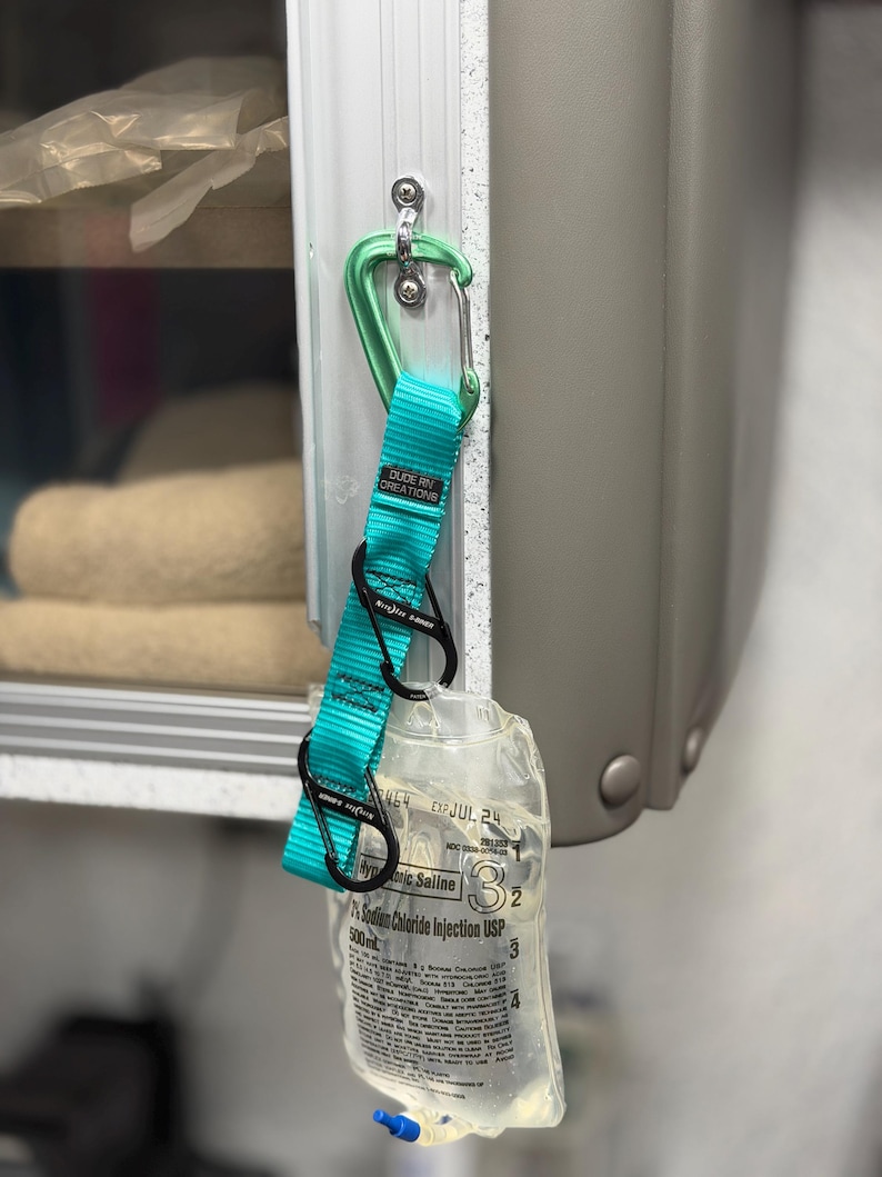 Field Rig - Durable IV Bag / Pump Holder for Paramedics, EMS, and ...