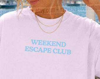 Weekend Escape Club Tshirt Oversized Lake Vacation Coastal Granddaughter Comfort Colors® Lake Days Shirt Lake Days Tee Boat Season T Shirt