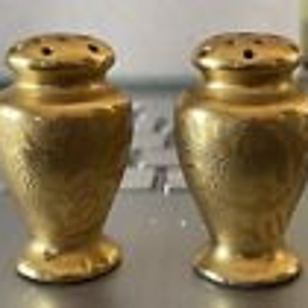 Vintage Stouffers Gold Salt and Pepper Shakers