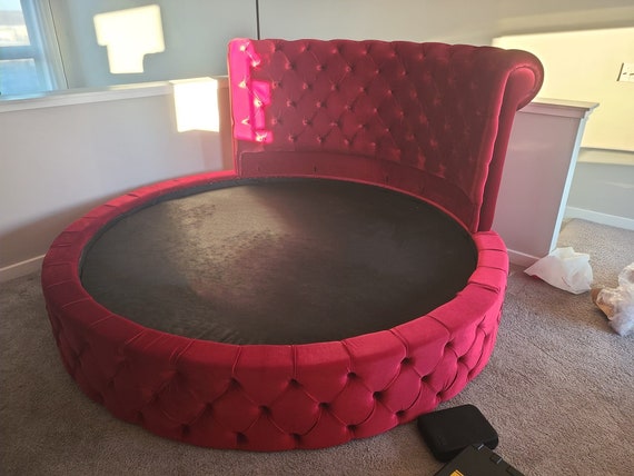 Red round bed discount