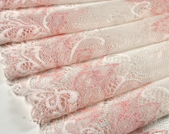 Blush Petal Shimmer – Premium nylon stretchkant op maat gesneden| Gebloemd kant| Kant voor doe-het-zelf bh-naaiprojecten | 22 cm/8,5 inch