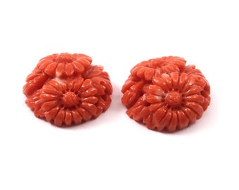 Seltene japanische geschnitzte Momo-Korallenohrringe, handgefertigter Korallenschmuck, einzigartige asiatische Geschenke & Sammlerstücke Boho Statement Accessoires