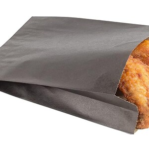 Restaurantware Bag Tek 4 x 2.25 x 3.75 Paper Bags for Snacks, 100 Small French Fry Bags - Disposable, Greaseproof, White Paper Kraft Snack Bags