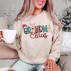Grandma Claus Sweatshirt, Christmas Grandma Claus Sweatshirt, Christmas Gift for Grandma, Grandma Claus Crewneck, Grandma Sweatshirt