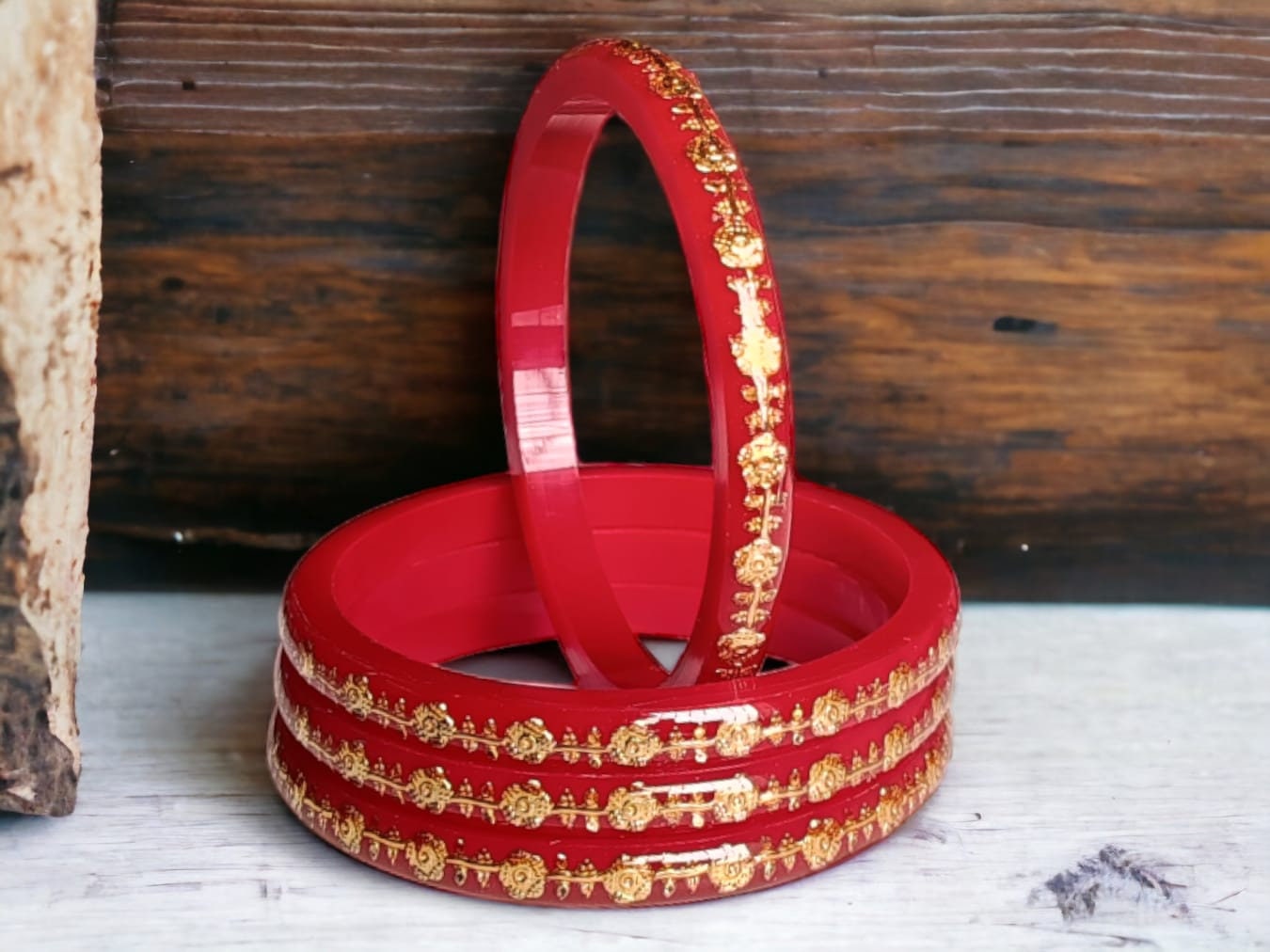 Gold red 2024 bangles design