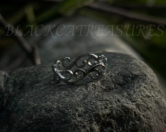 Victorian Filigree Ring |Vintage Gothic Gift, Dainty Witchy Jewelry, Dark Romance, Vampire Ring, Silver, Gold, Stainless Steel, Gift for Her