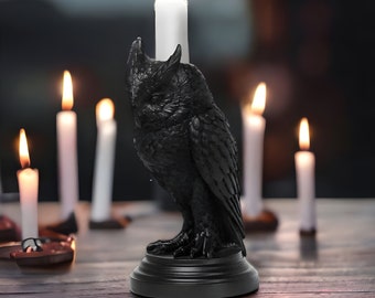 Antique Style Owl and Raven Resin Candlestick Ornaments - Gothic Halloween Room Decor, Figurines Decoration, Desk Decor, Gifts for Halloween