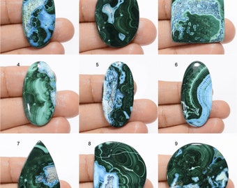 Cabochon de malachite chrysocolle naturelle ciel vert mélange de pierres précieuses en forme de pierre de malachite chrysocolle à dos plat chrysocolle malachite (comme sur l'image