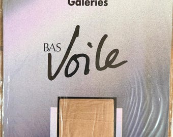Vintage Nylon Sheer Stockings - RHT Stockings - Nouvelles Galeries