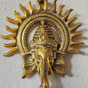 Ganesha wall hanging, metal ganesha, silver ganesha, antique ganesha, wedding gift, housewarming gift, babyshower gift, handicrafts