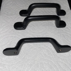 Flat black modern style drawer pull handle lot of six