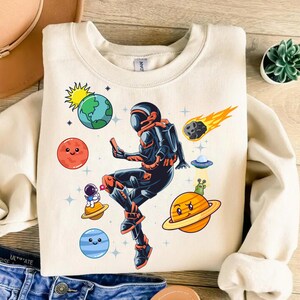 Astronauta (Png), Diseño de sublimación, Dibujos animados del espacio (Png), Planetas coloridos (Png), Diseño de camiseta, Sudadera (Png), Descarga digital (Png)