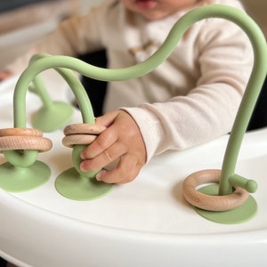 Silicone highchair toy suction toy fidget toy silicone fidget toy silicone baby bath toy window toy wooden baby toy