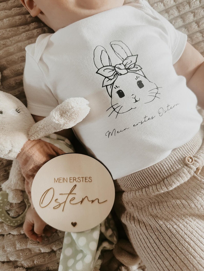 Mein erstes Ostern Body Body Ostern Ostern Baby Body Baby personalisiert Babybody Ostern Bild 1