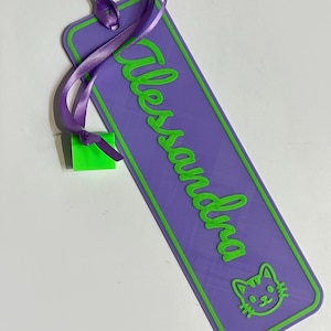 Personalized bookmark with name, 3D printed. Gift for book lovers, special gift for friend. Custom 3D printed gadgets. Lovely gift ideas.