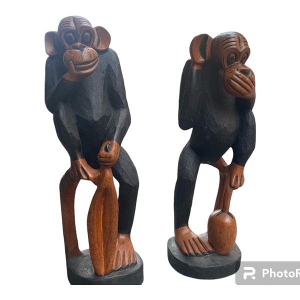 Scimpanzé, scimmia Africa in legno. Incisa a mano. Savana.Soprammobile. Scultura in legno . Fatto a mano. Animale africa