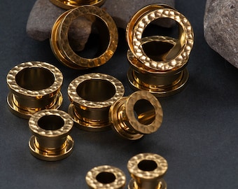 Gehämmert Gold Edelstahl Tunnel: Schraub Plugs für gedehnte Ohren