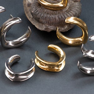 Ear Saddles - V Tunnels - Plugs for Stretched Ears - Gold - Silver - Stainless Steel 316L