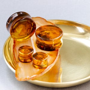 Smoke Plugs - Epoxy Resin - Round - 6mm - 50mm - Amber and Coffee - Custom Plugs for Stretched Ears - Double Flare