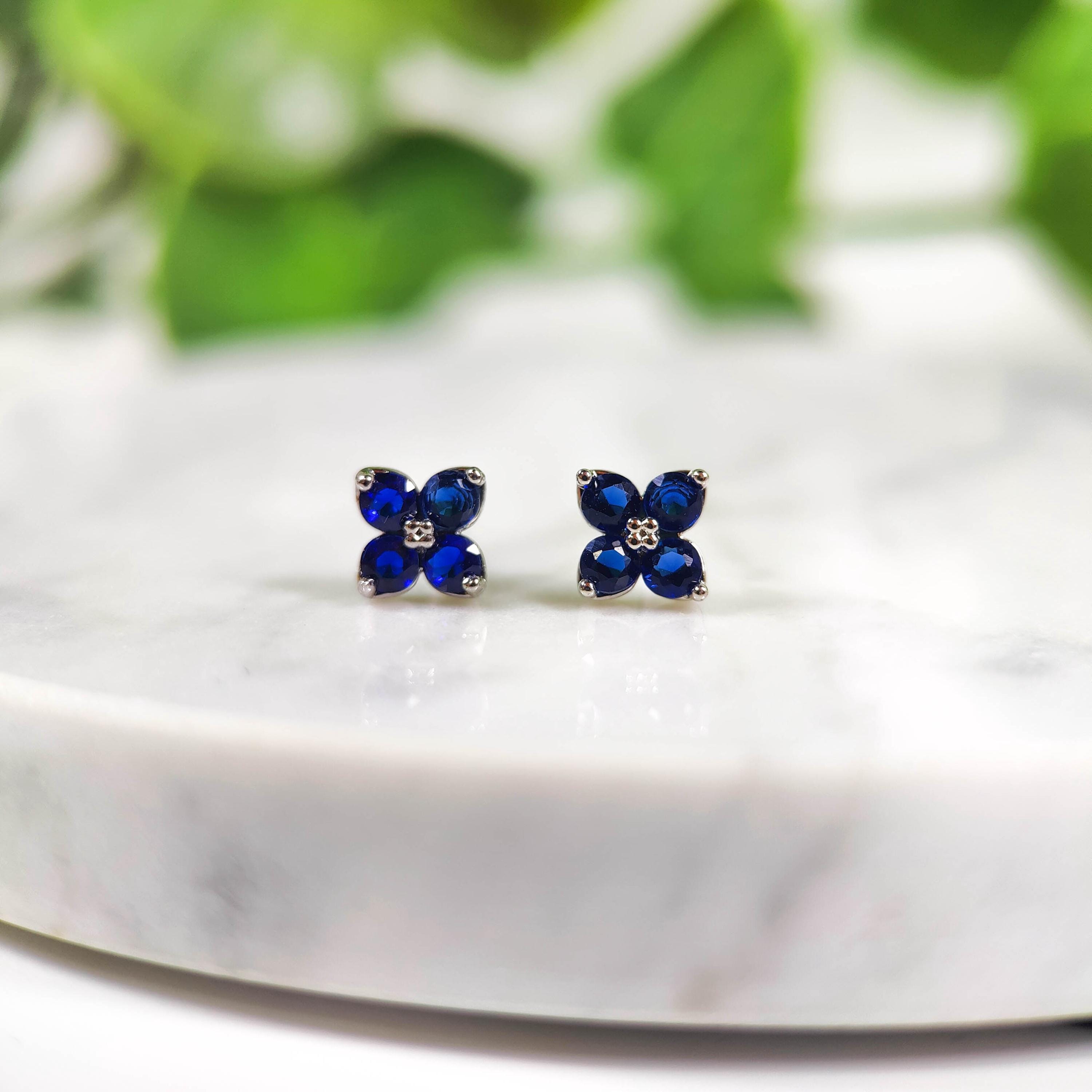 9 Karat Gelbgold Auf Silberblau Saphir & Cz Lady Diana Cluster
