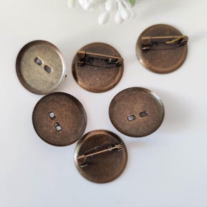Vintage Bronze Brooch - Handmade 2.5cm Disc Pin - Steampunk Jewelry Gift