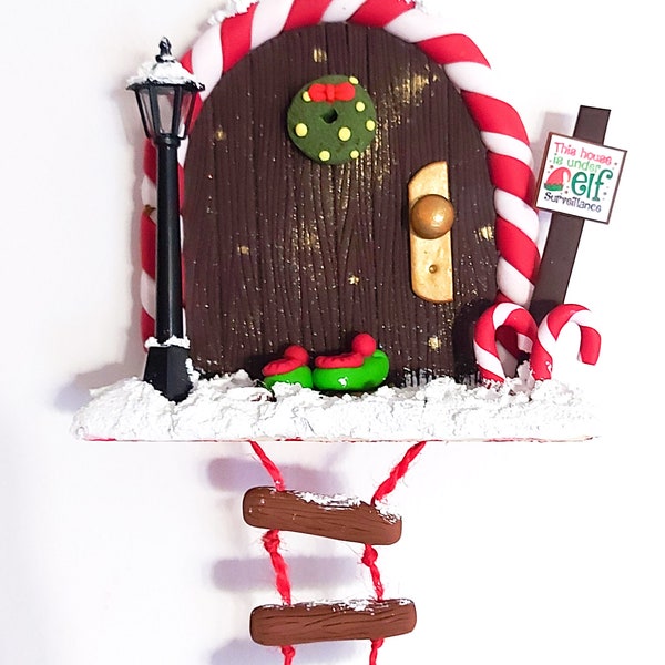 Porte lutin, porte de Noël, décoration de Noël pour la maison, petite porte en pâte polymère, porte féerique, Lutins de Noël