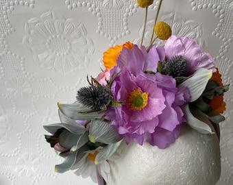 Floral fascinator/headpiece
