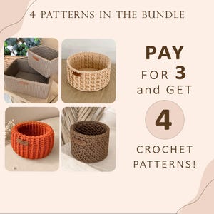 Może przedstawiać: Cztery wzory na szydełku do koszyków w pakiecie. Kup trzy wzory i otrzymaj jeden gratis. Wzory obejmują okrągły kosz w kolorze beżowym, okrągły kosz w kolorze brązowym, okrągły kosz w kolorze pomarańczowym i prostokątny kosz w kolorze beżowym.