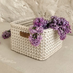 Crochet Square Basket