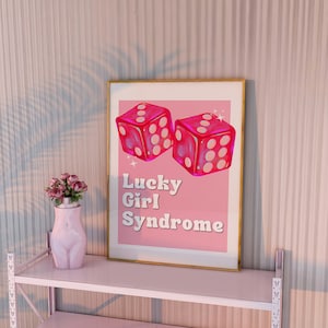 Plakat holograficzny zespołu Lucky Girl, różowa sztuka ścienna retro, plakat wózka barowego y2k, wydruk kostki, plakat afirmacji, wydruk sztuki ściennej Baddie
