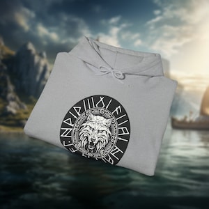 Bluza z kapturem Fenrir Wolf Design - Stylowa i wyjątkowa odzież wierzchnia dla miłośników wilków - Unisex