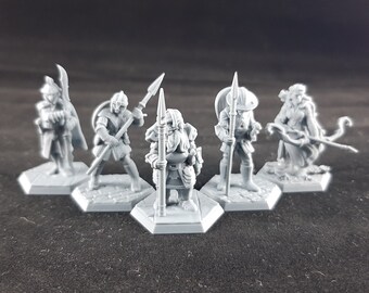 5 Fighter Class Hero Miniatures for Tabletop RPGs and Wargames | 30mm Scale Fantasy Figures
