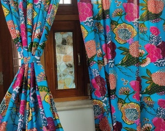 Rideau floral vintage, ensemble de deux panneaux, rideaux Boho, rideaux Shabby Chic avec cravate assortie.