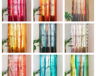 Express SHIPPING Rideaux en tissu Sari en soie vintage indien, rideau décoratif Boho Hippie fait à la main, décor de chambre, rideau en patchwork, décor de fenêtre