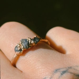 Natural Sapphire Trio ring - Made to order