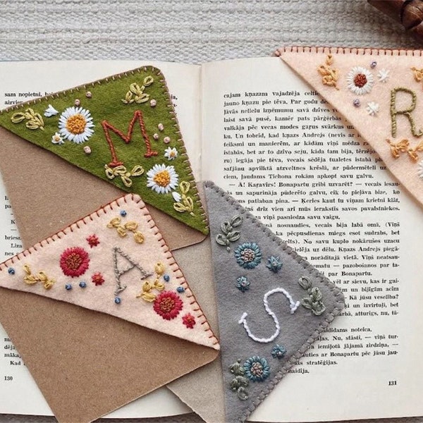 Custom Embroidered Wool Felt Bookmark, Four Seasons Creative Bookmark, Felt Triangle Page Stitched Corner Handmade Bookmark