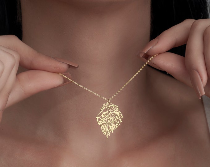 Dainty Lion Necklace, Lion Pendant, Lion Jewelry, Lion Head Pendant, Lion Charm, Animal Jewelry, Leo Zodiac Necklace, Leo Jewelry
