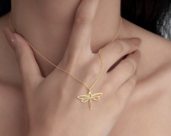 Dragonfly Necklace  Insect Jewelry, Minimalist Pendant, Summer Jewelry, Nature Necklace, Wing Necklace, Dragonfly Gifts
