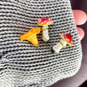 Mushroom Pins Set Of 3 – Fly Agaric And Chanterelle Brooches, Glow In The Dark Forest Miniatures, Goblincore Woodland Accessories,Forest Pin