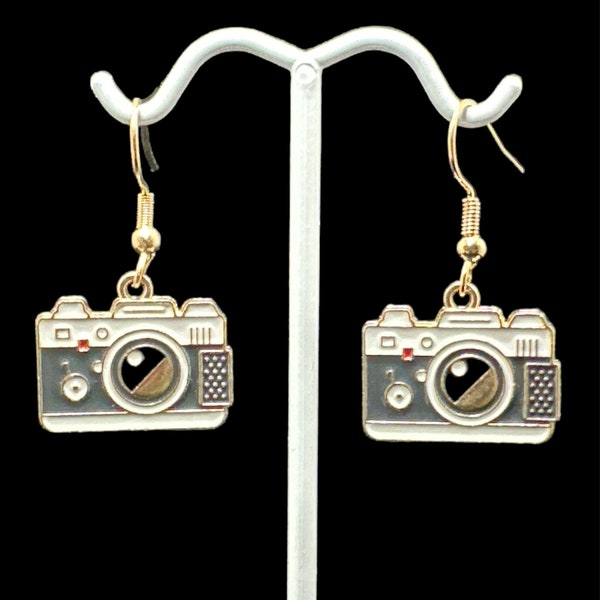 Vintage Camera Dangle Earrings - Retro Chic, Classic Camera Jewelry, Old School Style, Unique Gift for Photographer or Her