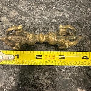 Chinese Tibetan Buddhist Gilt Bronze Dorje Vajra Ritual Tool - Brass - Hinduism as a symbol of indestructibility and irresistible force 3.75