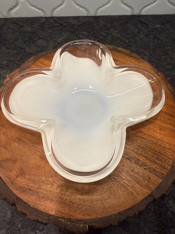 Vintage Sasaki Art Japan Flower Ring Dish, White Glass Trinket Bowl