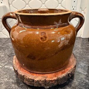 Vintage brown-glazed stoneware bean pot, confit pot or crock with double handles, matching lid, and an embossed size number 3