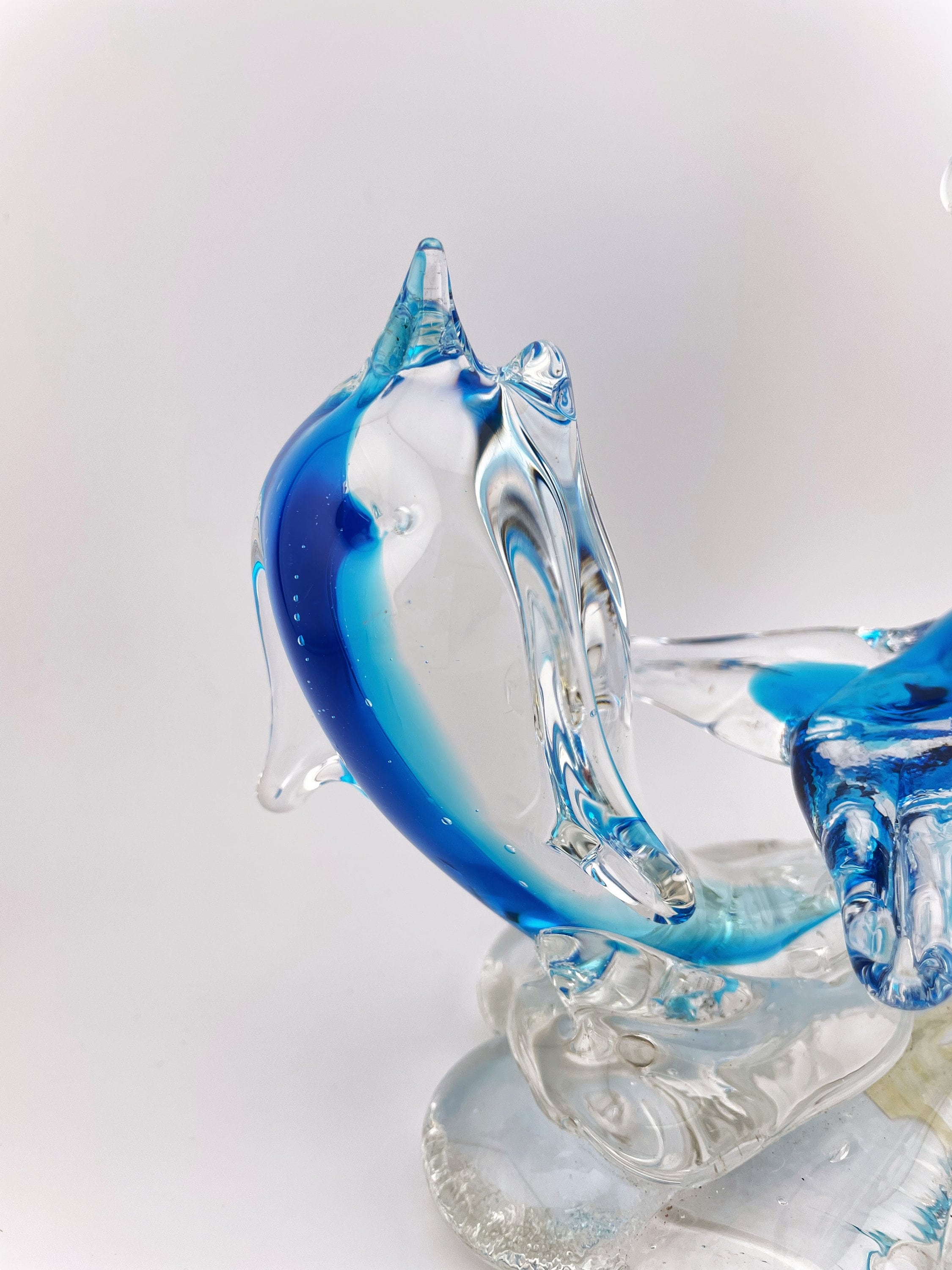 手吹きガラスのイルカ彫刻 | ブルークリスタルフィギュア 9インチ