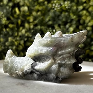 Hand-Carved Crystal Dragon Head: Gemstone Totem - Fantasy Decor